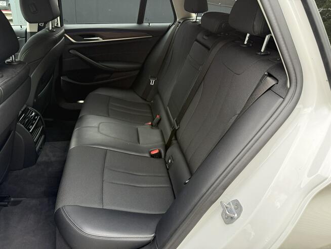 BMW 525 Serwis ASO. Sport-Line. Panorama. Virtualny kokpit. Kamera 360’.