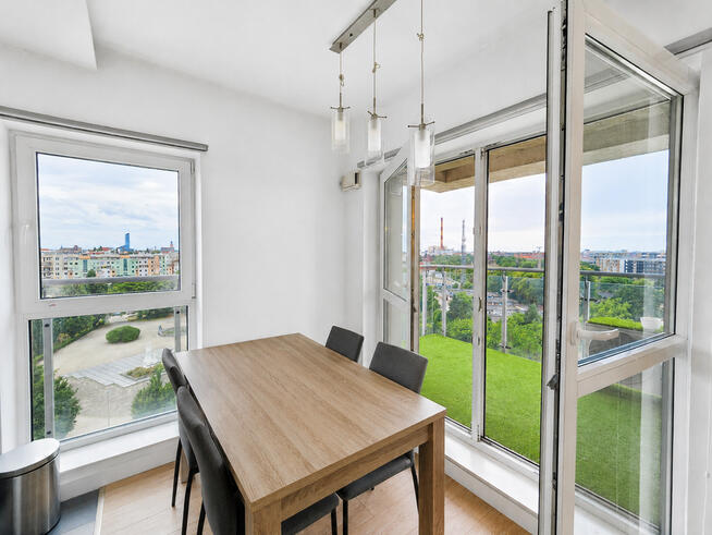 Apartament 3 pok. z panoramą Wrocławia - /garaż