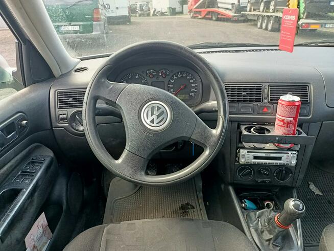 Volkswagen Golf 1.4 98r