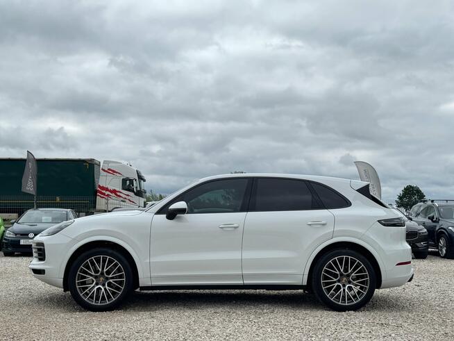 Porsche Cayenne, 2022