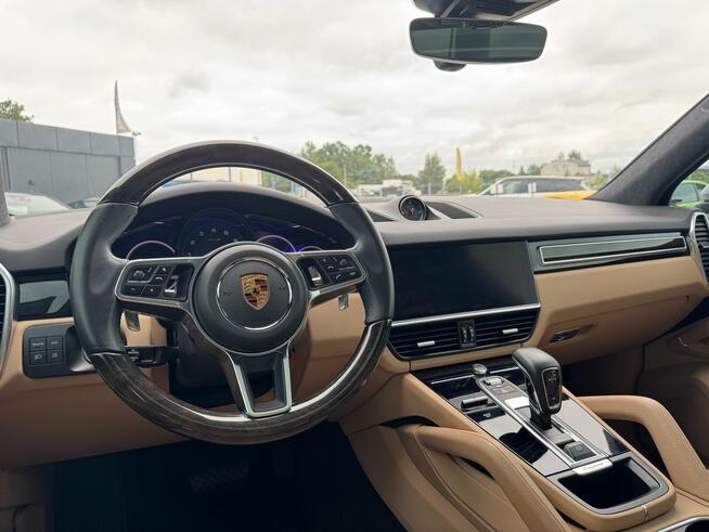Porsche Cayenne, 2022