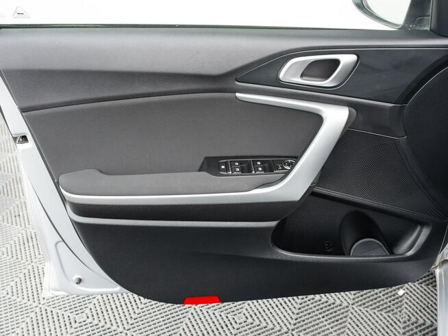 Kia Cee'd PO7XT28#1.5 T-GDI M 2 stref klima K.cof salon PL VAT23%