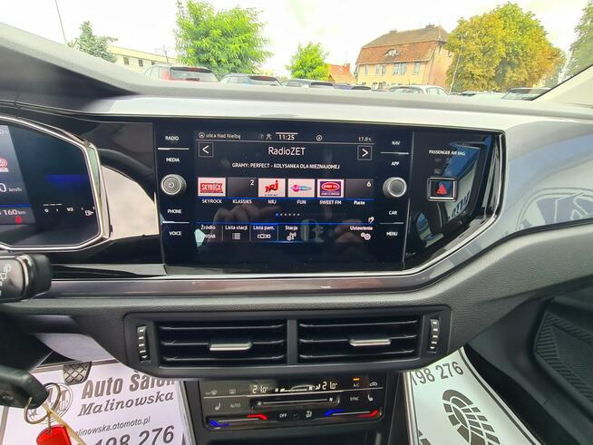 Volkswagen Polo Navi 2xPDC Kamera Grzane Fotele Full Led Półskóry Klimatronik Sensory