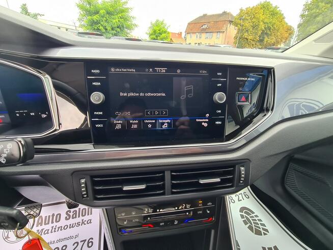Volkswagen Polo Navi 2xPDC Kamera Grzane Fotele Full Led Półskóry Klimatronik Sensory