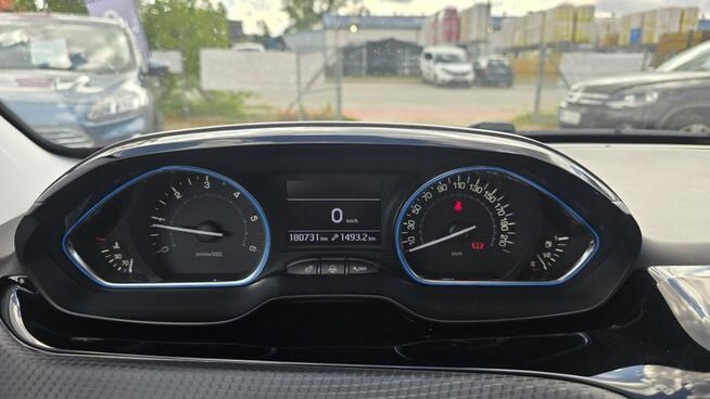 Peugeot 2008 navi ledy camera cofania bisiness-line zarejestrowany
