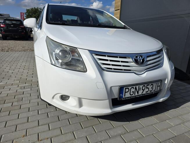 Toyota Avensis 2.0 127ps D-4D Klimatronic Tempomat Alusy Czujniki Parkowania Xenon