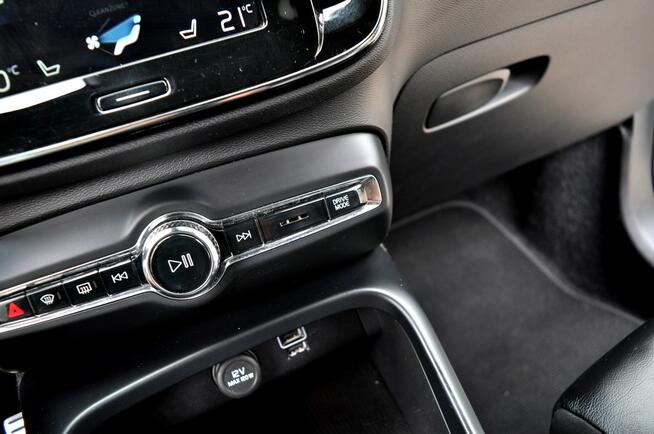 Volvo XC 40 1,5 Benzyna 130KM T2 Full Led Navi Pdc Full Opcja