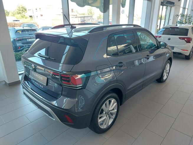 Volkswagen T-Cross Life Plus 1.0TSI 95KM manual Pakiet Comfort Ready2Discover