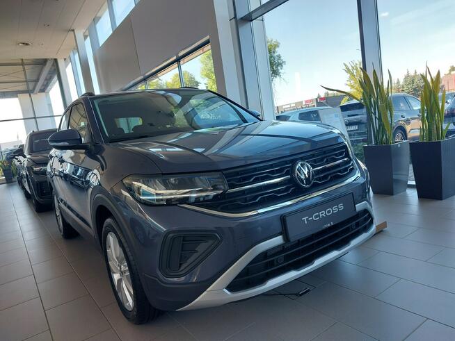 Volkswagen T-Cross Life Plus 1.0TSI 95KM manual Pakiet Comfort Ready2Discover