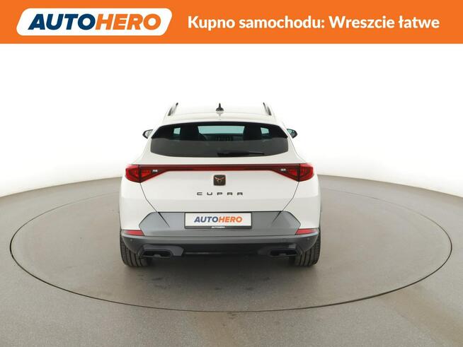 Cupra Formentor PHEV full LED półskóra navi virtual cocpit grzane fotele kamera i czuj