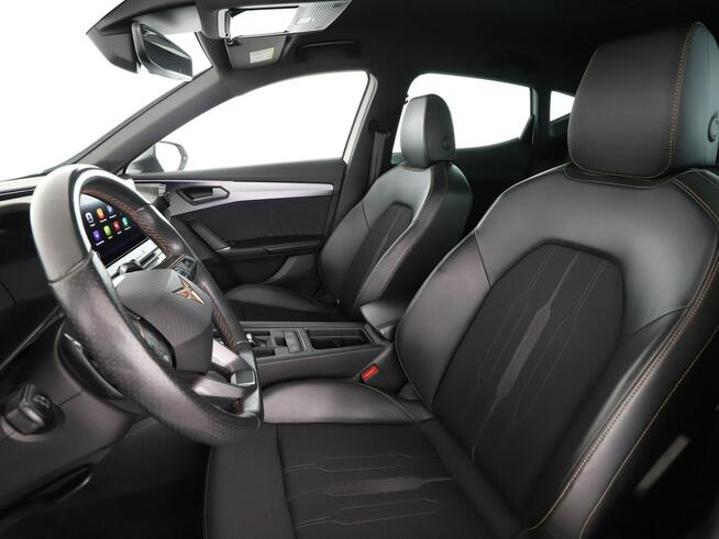 Cupra Formentor PHEV full LED półskóra navi virtual cocpit grzane fotele kamera i czuj