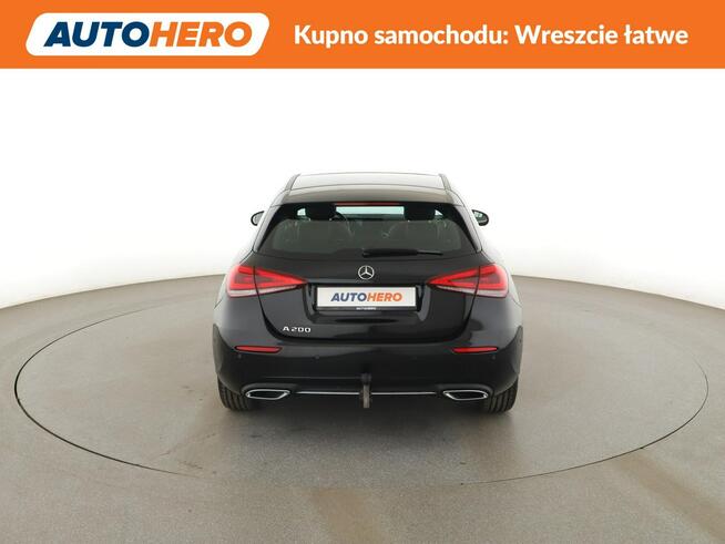 Mercedes A 200 Automat Półskóra navi Kamera cofania Klimatyzacja Podgrzewane fotele
