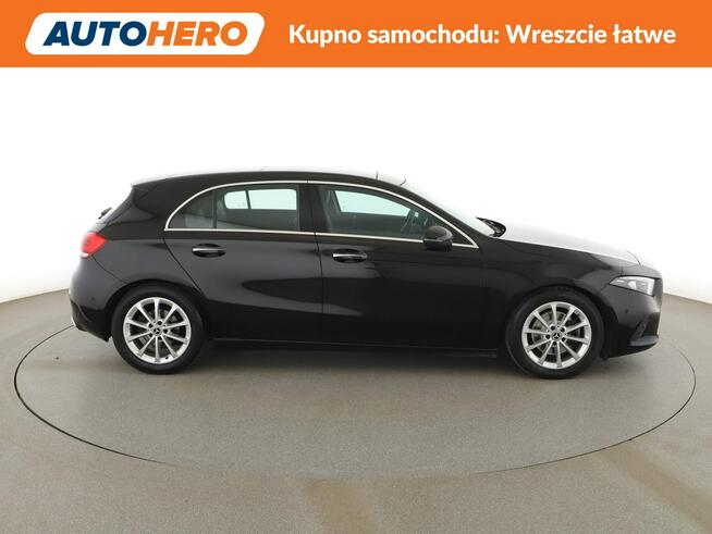 Mercedes A 200 Automat Półskóra navi Kamera cofania Klimatyzacja Podgrzewane fotele