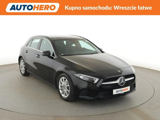 Mercedes A 200 Automat Półskóra navi Kamera cofania Klimatyzacja Podgrzewane fotele