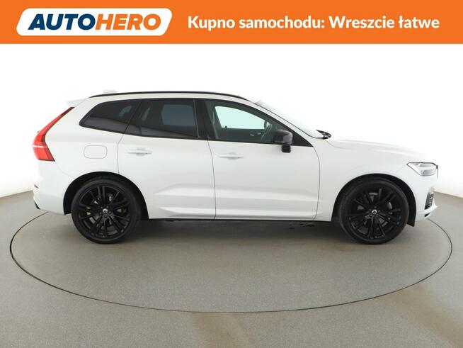 Volvo XC 60 PHEV 4x4 skóry el. fotele z pamięcią panorama navi kamery full LED