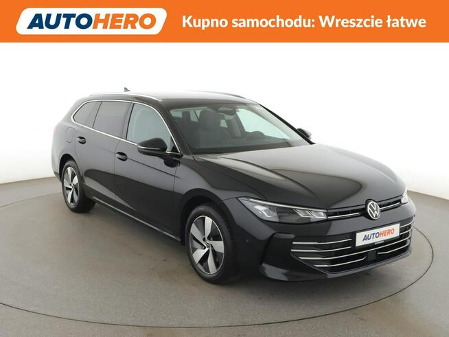 Volkswagen Passat Variant mHEV automat full LED virtual cocpit el. sterowanie i grzane fotele na