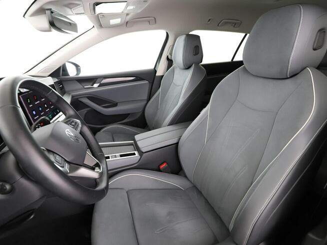 Volkswagen Passat Variant mHEV automat full LED virtual cocpit el. sterowanie i grzane fotele na