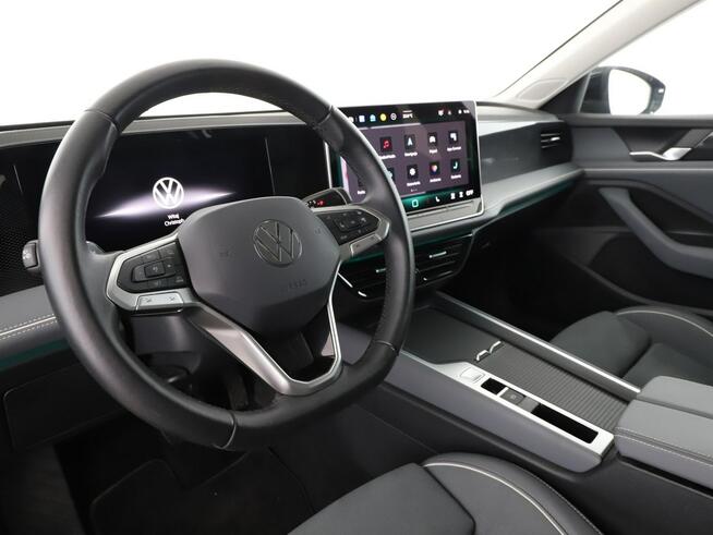 Volkswagen Passat Variant mHEV automat full LED virtual cocpit el. sterowanie i grzane fotele na