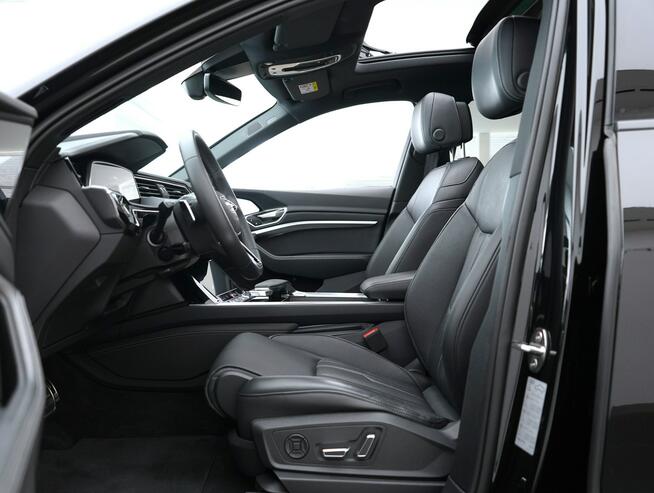 Audi SQ8 e-tron 503KM Quattro B&O VirtualPlus Matrix Kamera360 TempomatACC Pneumatyka