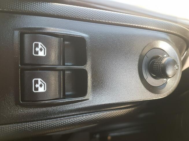 Iveco Daily CHŁODNIA IZOTERMA AGREGAT THERMO KING V-200 MAX GRZANIE 7EP KLIMA