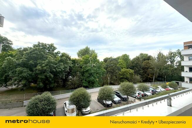 54,9m2/2 pokoje/duży balkon z widokiem na Park