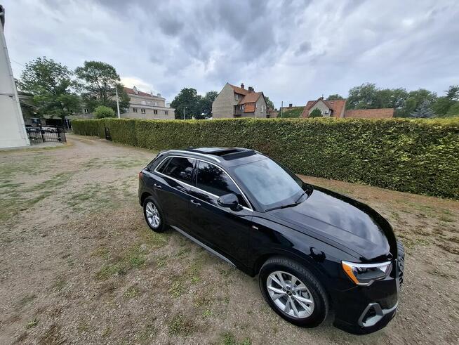 Audi Q3 z 2022 roku w wersji S-line