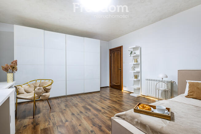 Gotowy dom 254 m² w otoczeniu lasu!