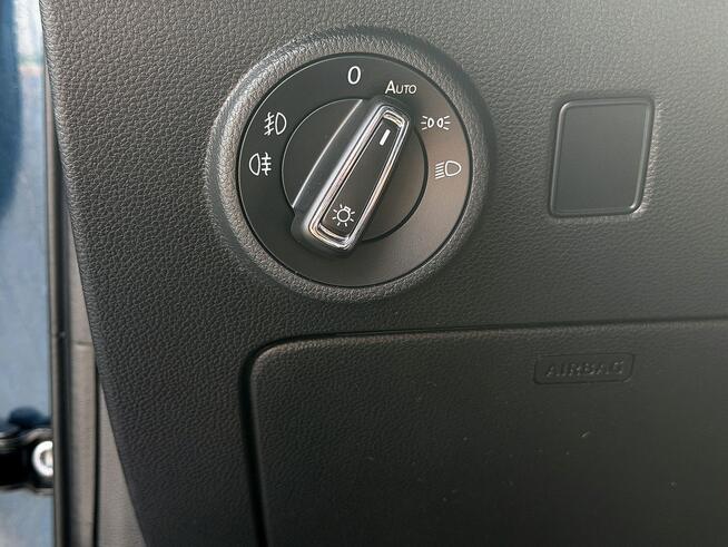 Seat Ateca 1,6TDi 116KM Xcellence/FullLed/Nawigacja/PDC/Kamera/Ambiente/Alcantara