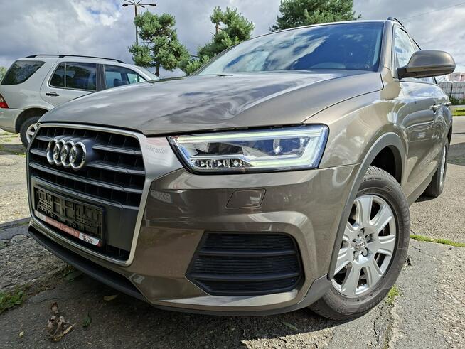 Audi Q3 Klimatronic 2-stref, Podgrz. fotele, Hak, Bi-Xenon, PDC, 2 kpl. kół