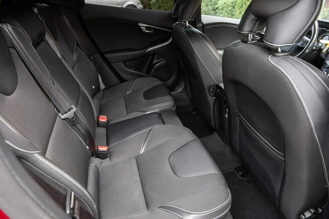 Volvo V40 Kinetic 2.0d 177KM ! Manual ! Serwisowany ! Super Stan ! Opłacony !