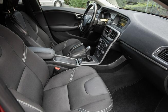 Volvo V40 Kinetic 2.0d 177KM ! Manual ! Serwisowany ! Super Stan ! Opłacony !