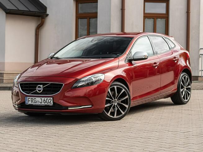 Volvo V40 Kinetic 2.0d 177KM ! Manual ! Serwisowany ! Super Stan ! Opłacony !