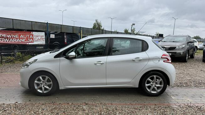 Peugeot 208 1.2 vti 82 KM panorama klima Navi tablet podg.fotele zamiana 1.r.gwara