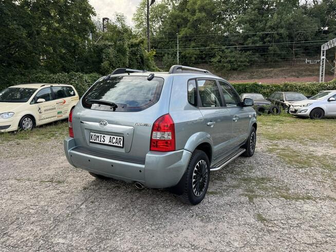 Hyundai Tucson 2.0DOHC-16V-141KM-2WD-Bezwypadkowy-2-Właściciel-Klimatyzacja-PDC