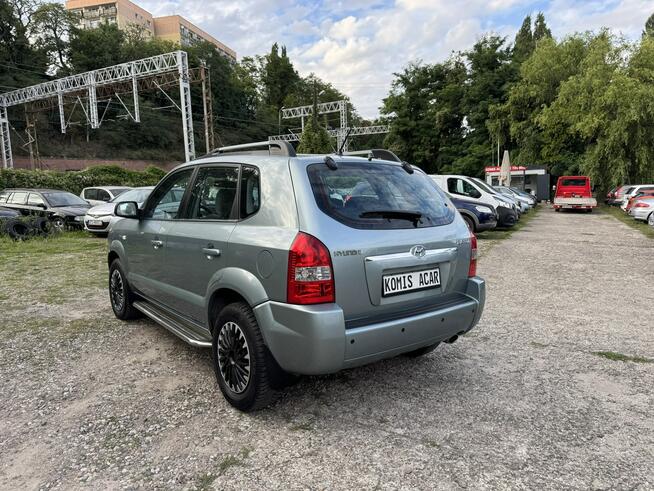 Hyundai Tucson 2.0DOHC-16V-141KM-2WD-Bezwypadkowy-2-Właściciel-Klimatyzacja-PDC