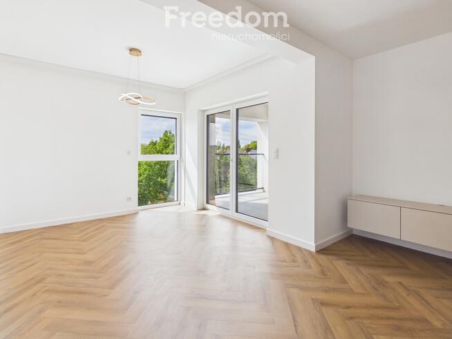 Gotowy do wejścia. Apartament z tarasem + garaż