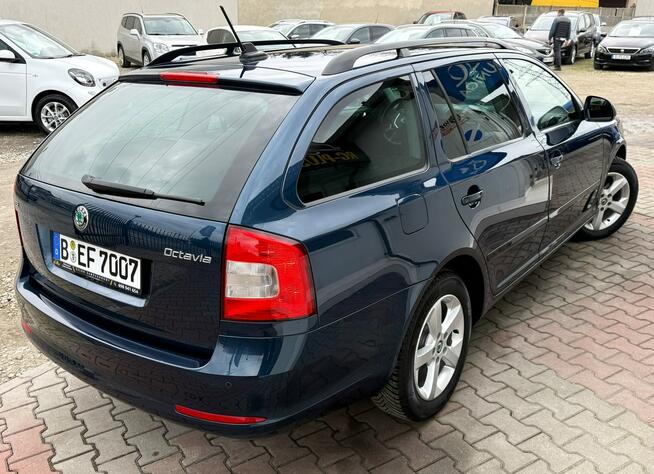 Škoda Octavia AUTOMAT*Bezwypadkowy*Xenon*Klimatronik*2xPDC*Pełny-Serwis*Mega-Zadbany