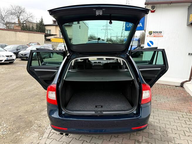 Škoda Octavia AUTOMAT*Bezwypadkowy*Xenon*Klimatronik*2xPDC*Pełny-Serwis*Mega-Zadbany