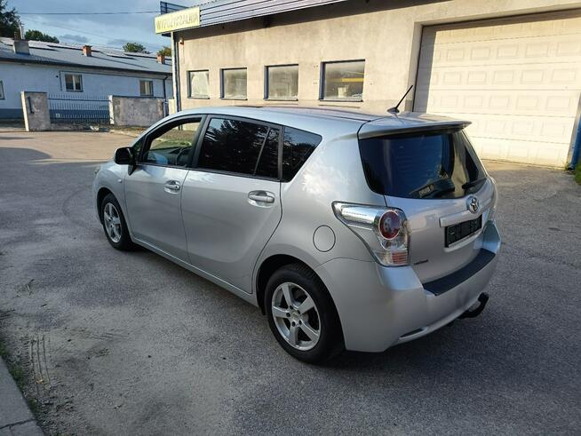 Toyota Verso EXECUTIVE. ksenon, panorama, kamera, 7 osób