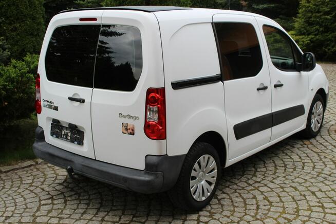 Citroen Berlingo 1,6 Benzyna 120 KM Niski przebieg 103 tys km
