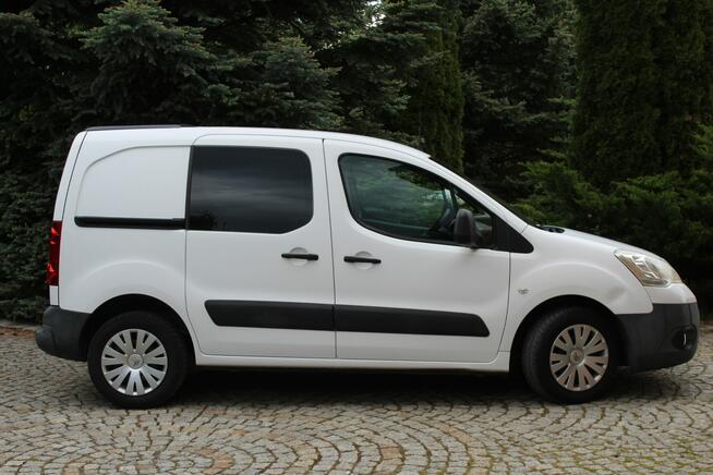 Citroen Berlingo 1,6 Benzyna 120 KM Niski przebieg 103 tys km