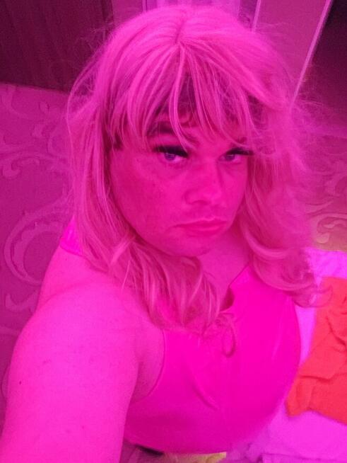 Crossdresser szuka Pana
