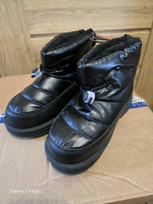 Buty na zimę bardzo ciepłe