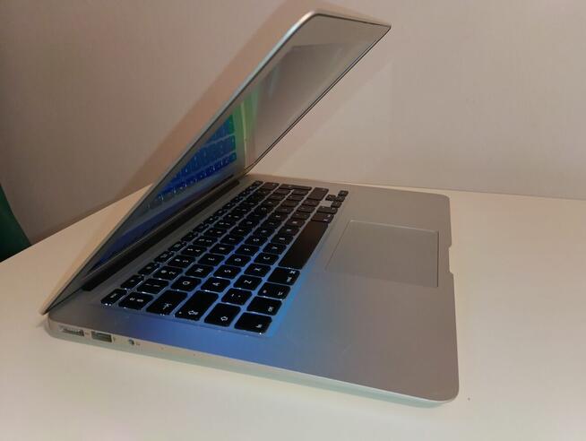 Macbook Air 13 2017/macOS Sequoia 15.8.1/A+/PL