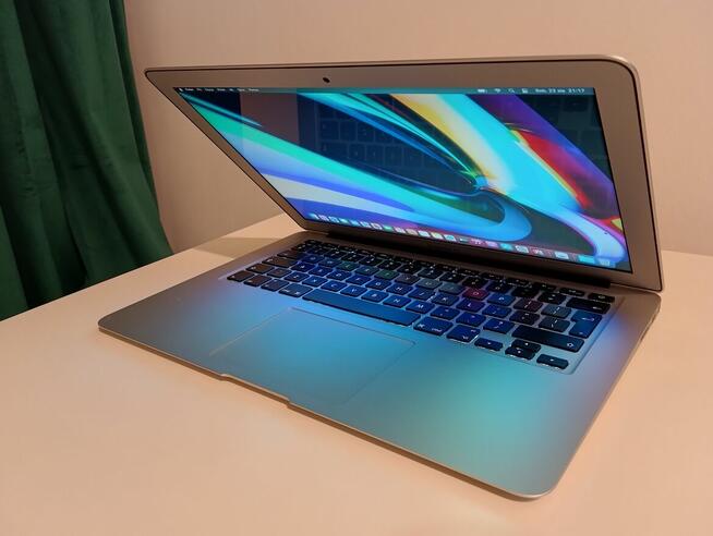 Macbook Air 13 2017/macOS Sequoia 15.8.1/A+/PL