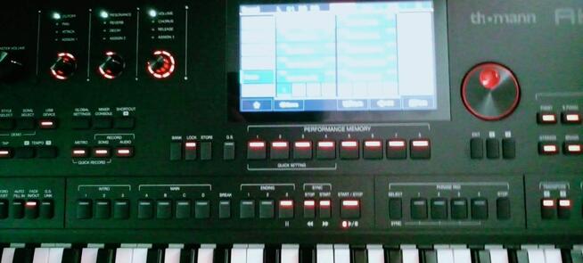 Keyboard Thomann AK-X1100
