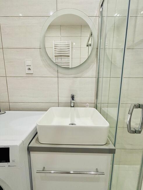 Przytulna kawalerka 25 m² w centrum Łodzi, prywatny parking!