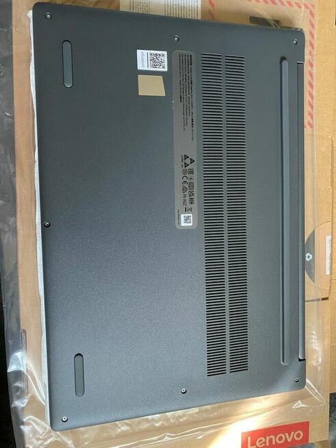 Laptop Lenovo IdeaPad slim3