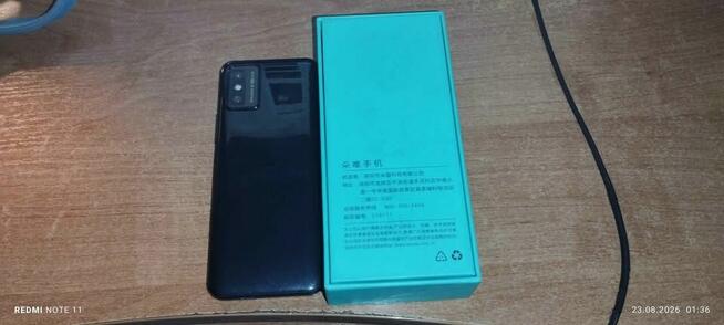 Telefon uszkodzony sprzedaje doov r17 uszkodzony wysletlacz
