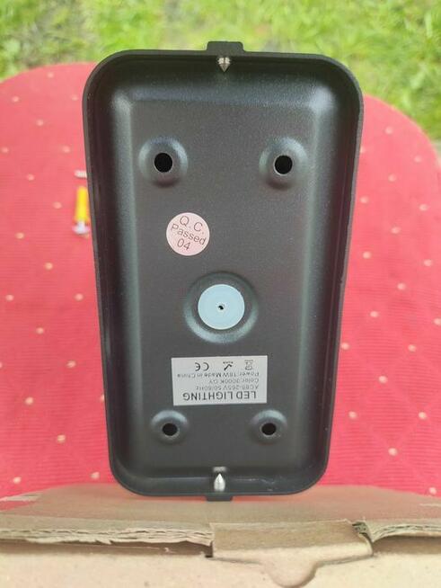 Kinkiet Lampa Elewacyjna LED z czujnikiem ruchu zmierzchu